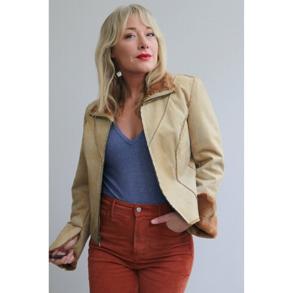 2000's Y2K Vintage Guess Faux Fur & Suede Jacket  // Women's Small to Medium 90s - Picture 10 of 10